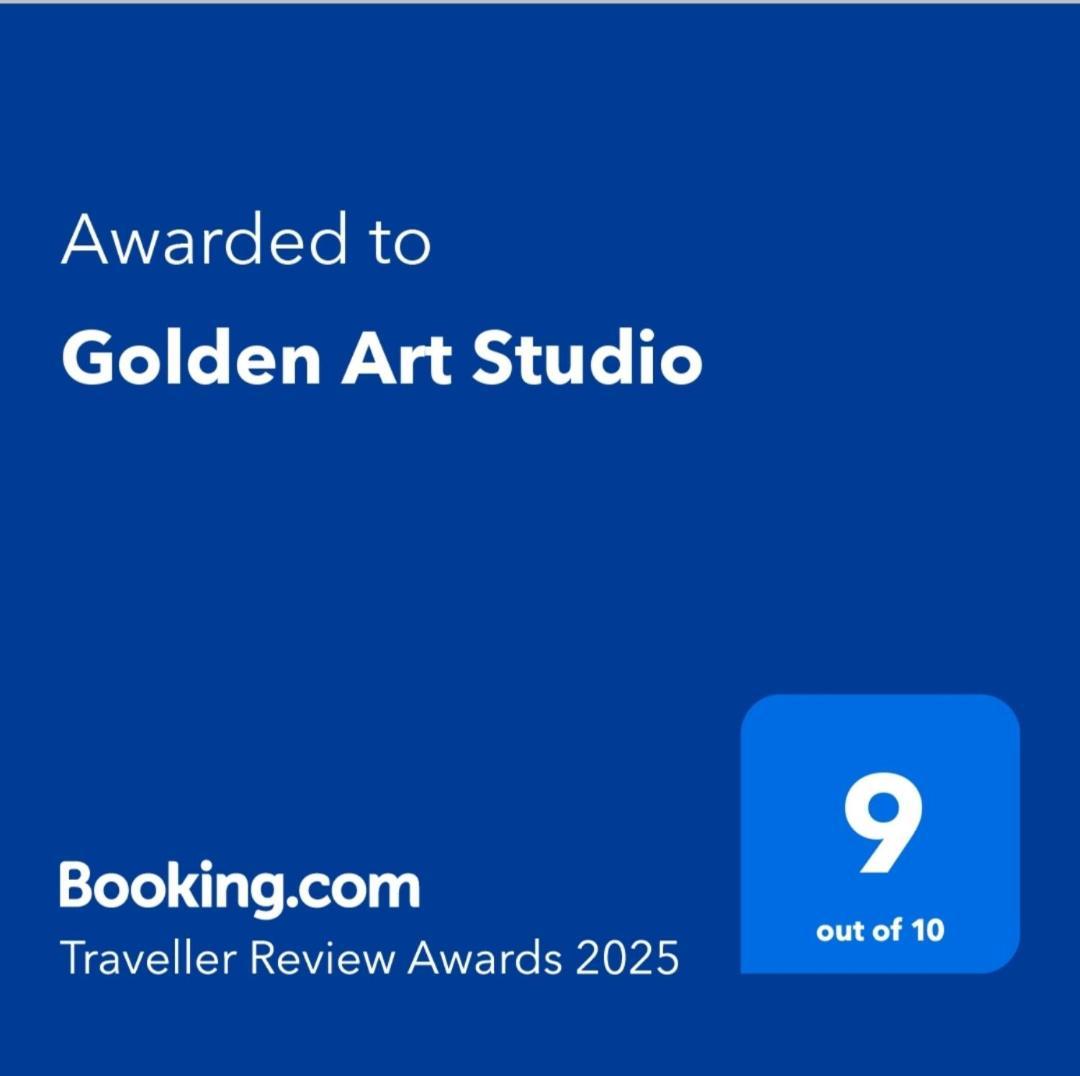 Golden Art Studio Сен-Жермен-ан-Ле Экстерьер фото